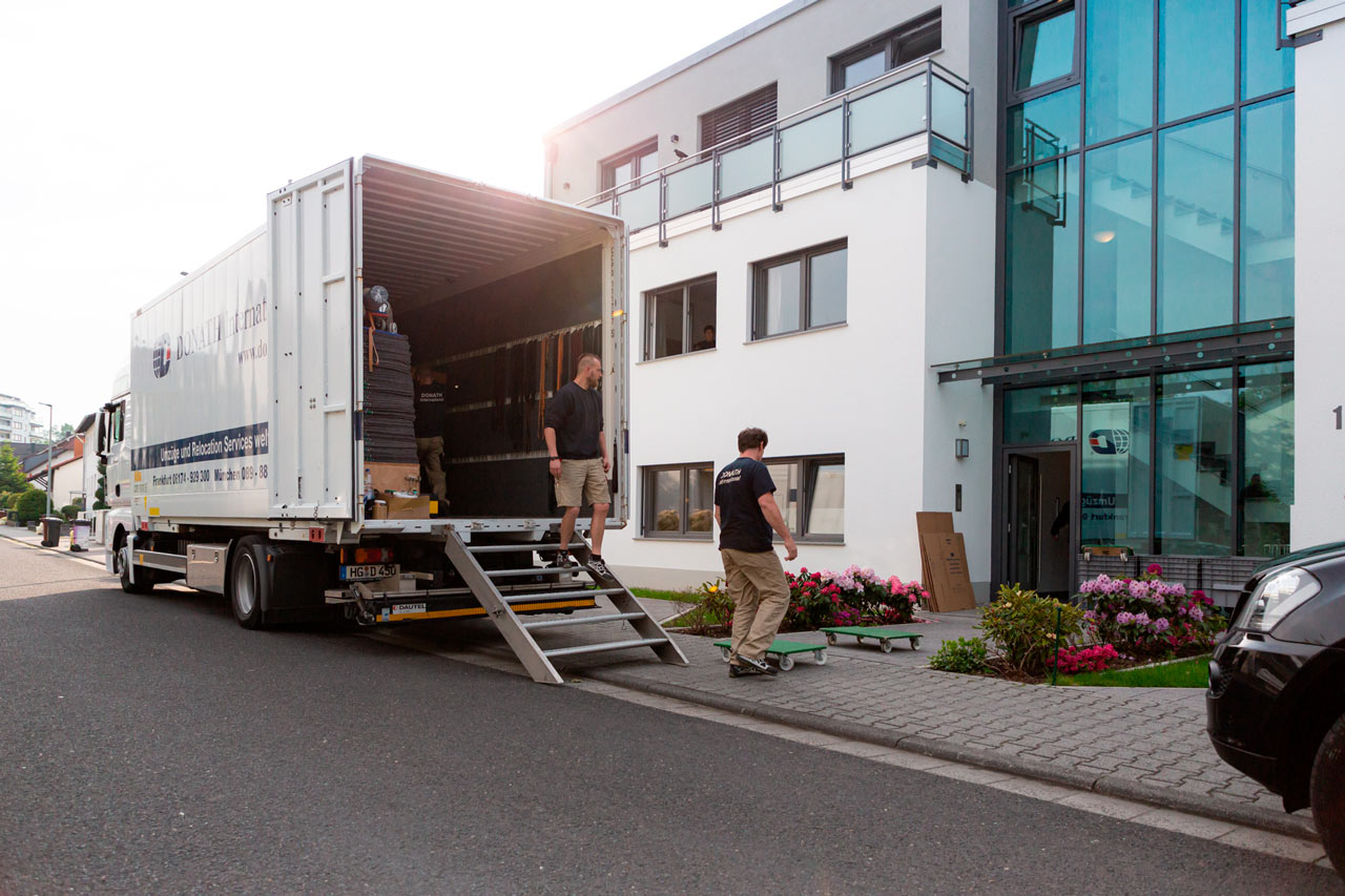 Umzugshilfe Donath Moving & Relocation